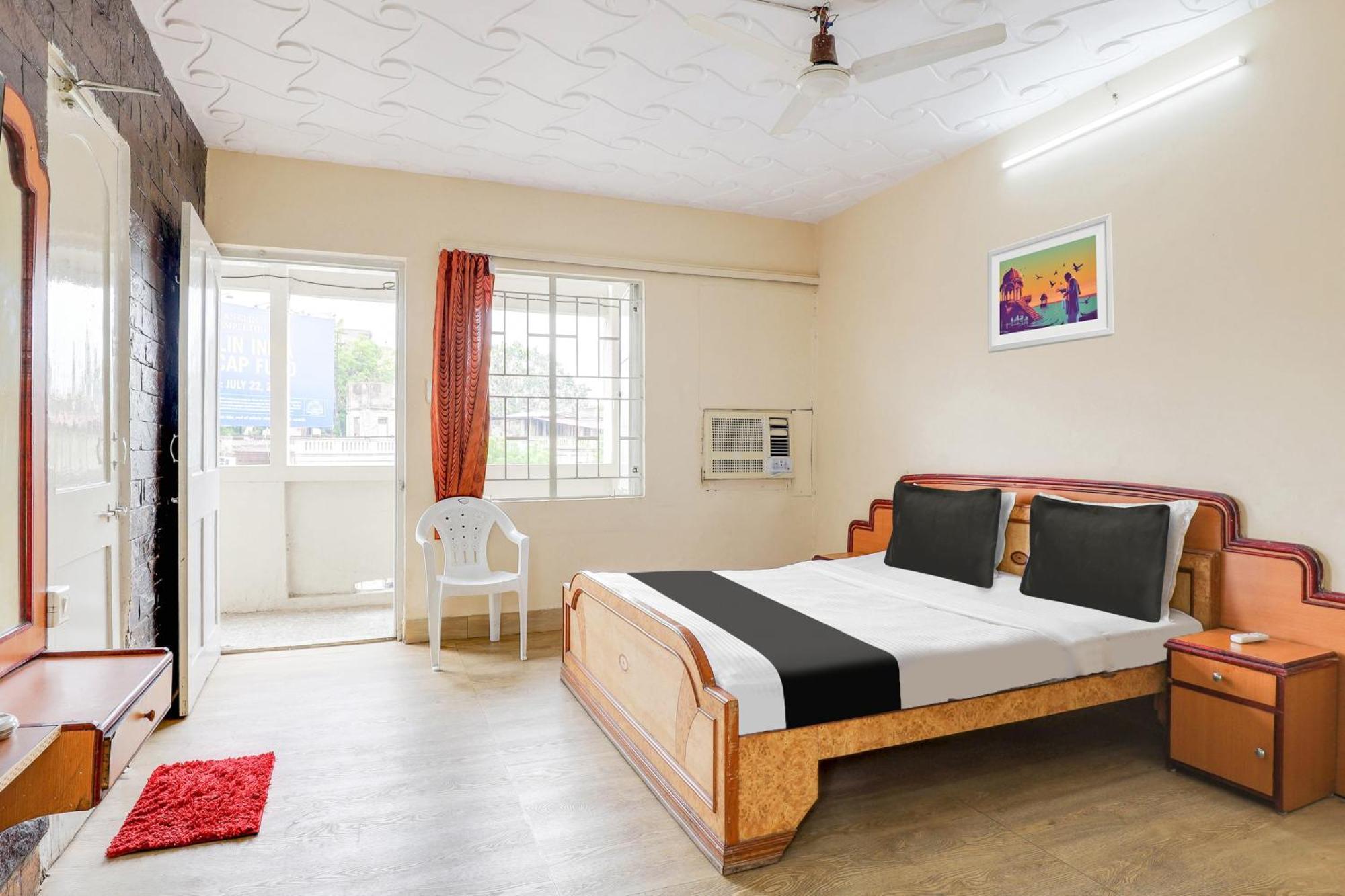 Hotel O Ellis Ahmedabad Exterior foto