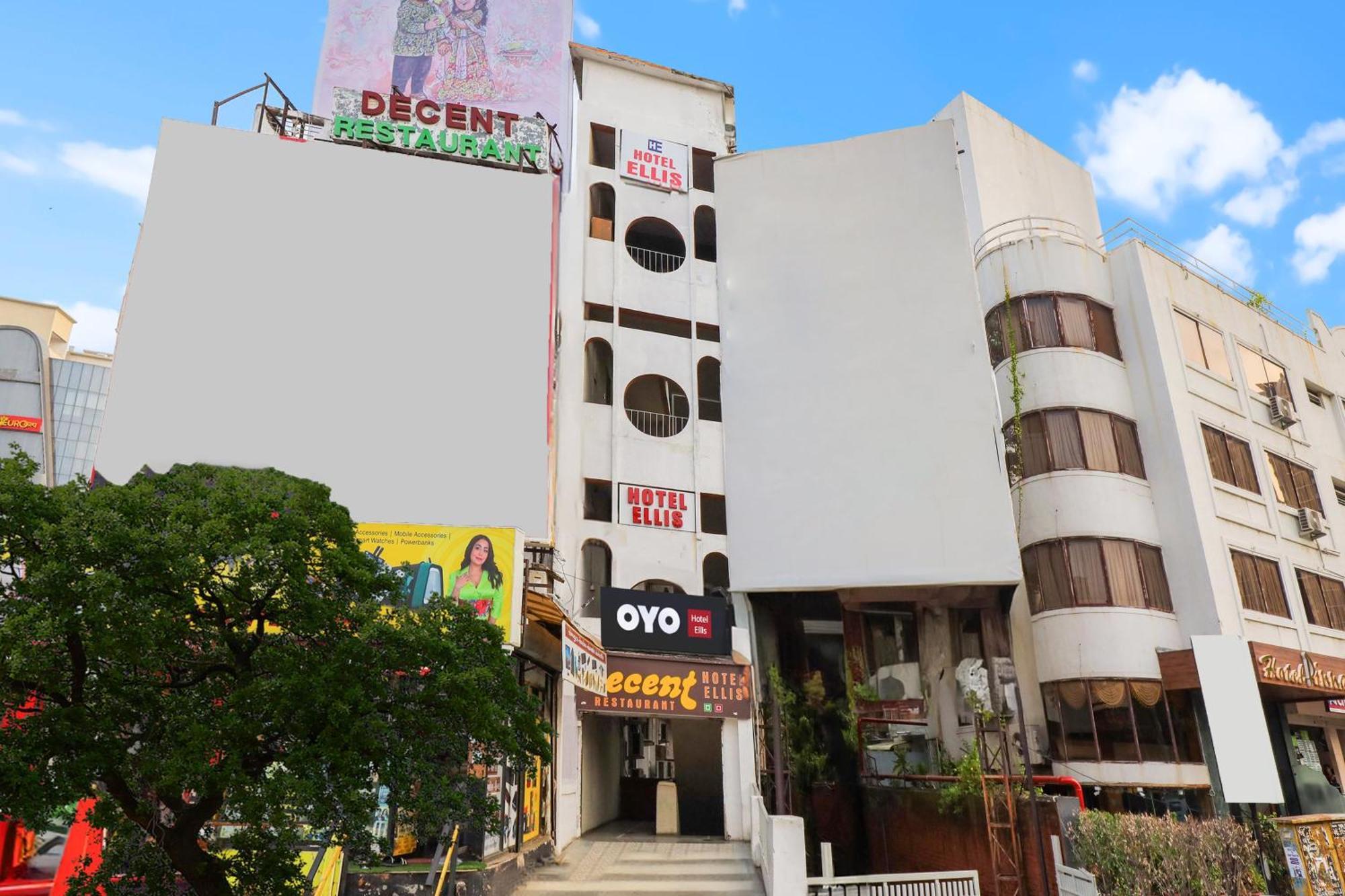Hotel O Ellis Ahmedabad Exterior foto